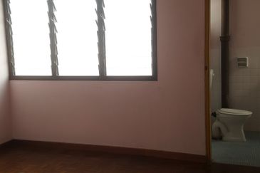 TAMAN BINTANG (MOONLIGHT)