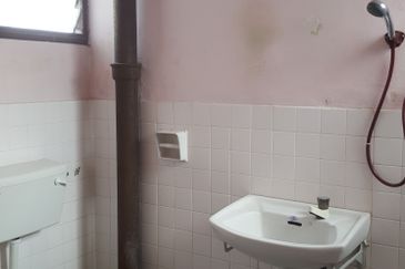 TAMAN BINTANG (MOONLIGHT)