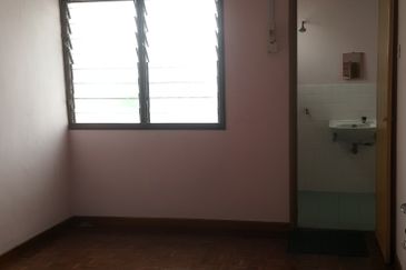 TAMAN BINTANG (MOONLIGHT)