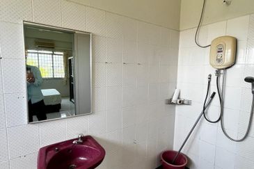 LE COURTS DESA TAMBUN