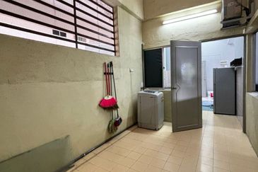 LE COURTS DESA TAMBUN