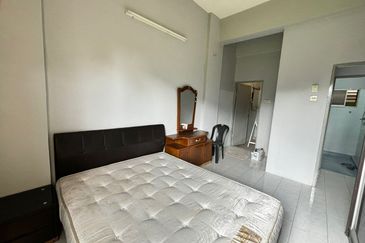 LE COURTS DESA TAMBUN