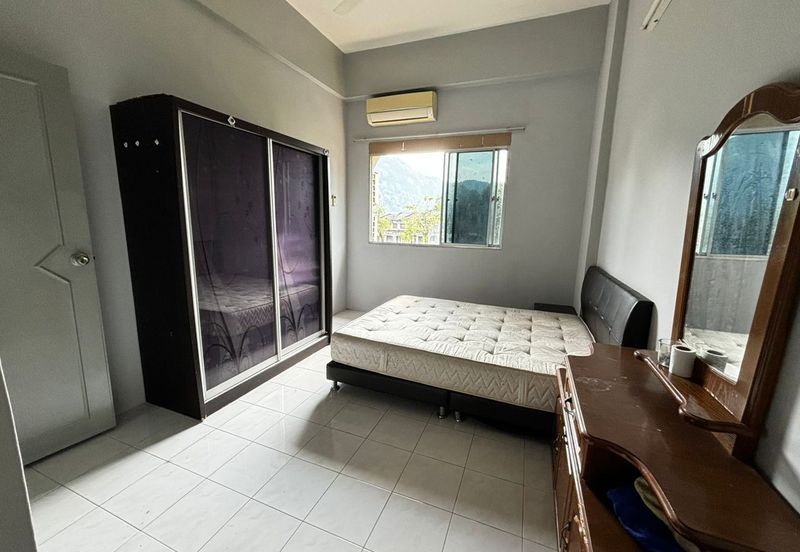 LE COURTS DESA TAMBUN