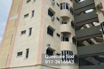 LE COURTS DESA TAMBUN