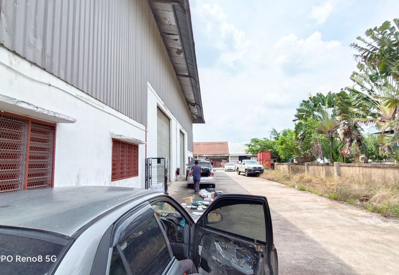 Bercham Light Industrial Area (Kawasan Perindustrian Ringan Bercham)