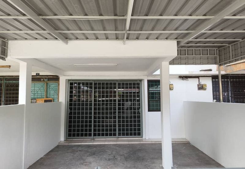 TAMAN CAHAYA BERCHAM