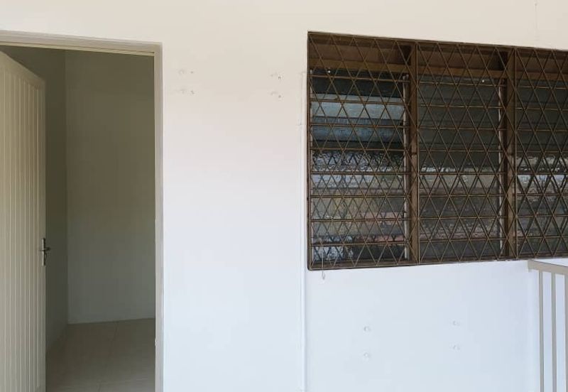 TAMAN CAHAYA BERCHAM