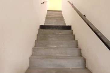 Pengkalan Station 18