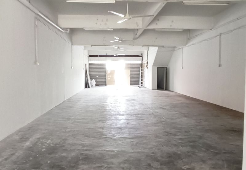 Pengkalan Station 18