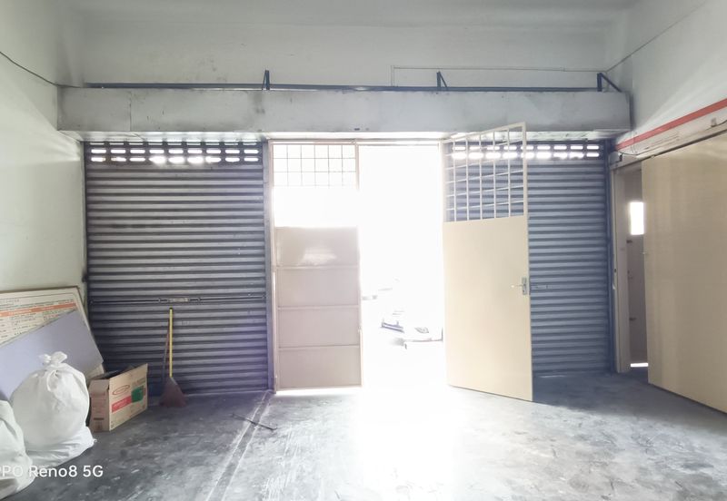 Pengkalan Station 18