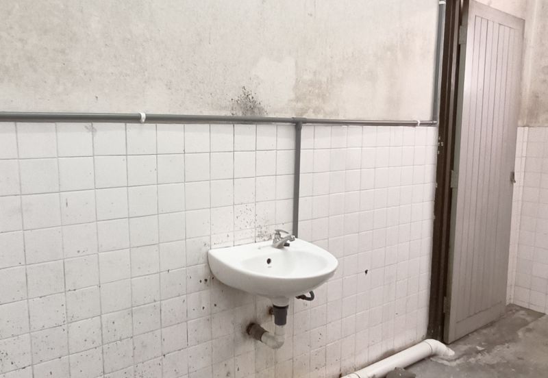 Pengkalan Station 18