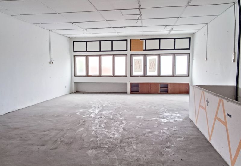 Pengkalan Station 18