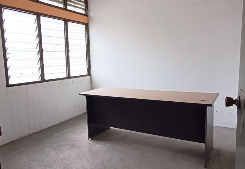 Pengkalan Station 18