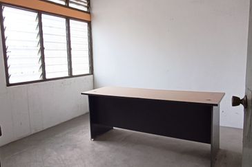 Pengkalan Station 18