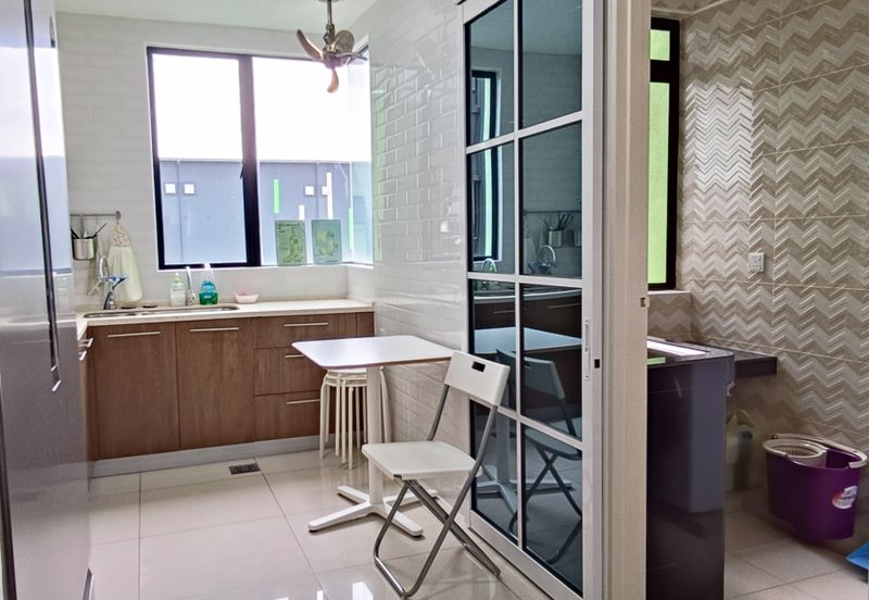 Manhattan Condominium