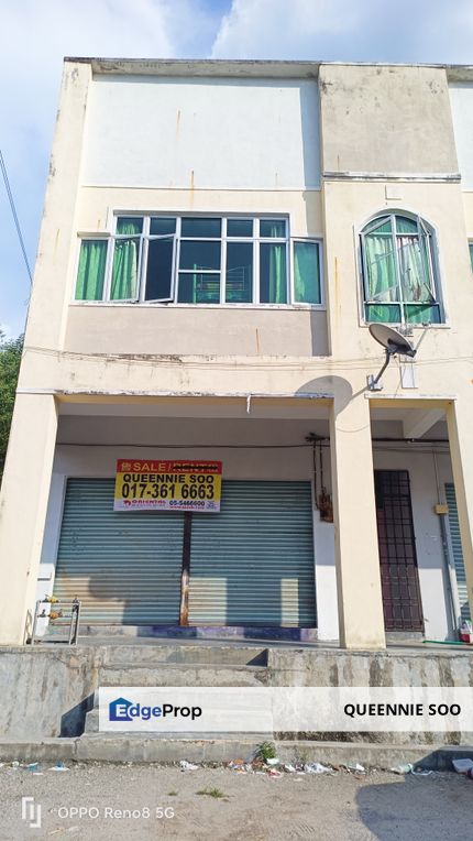 Kuala Kangsar Chandan Putri End Lot Shop For Sale , Perak, Kuala Kangsar