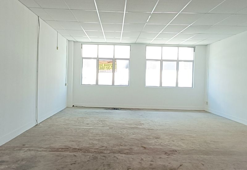 Persiaran Greenhill, Kampung Jawa