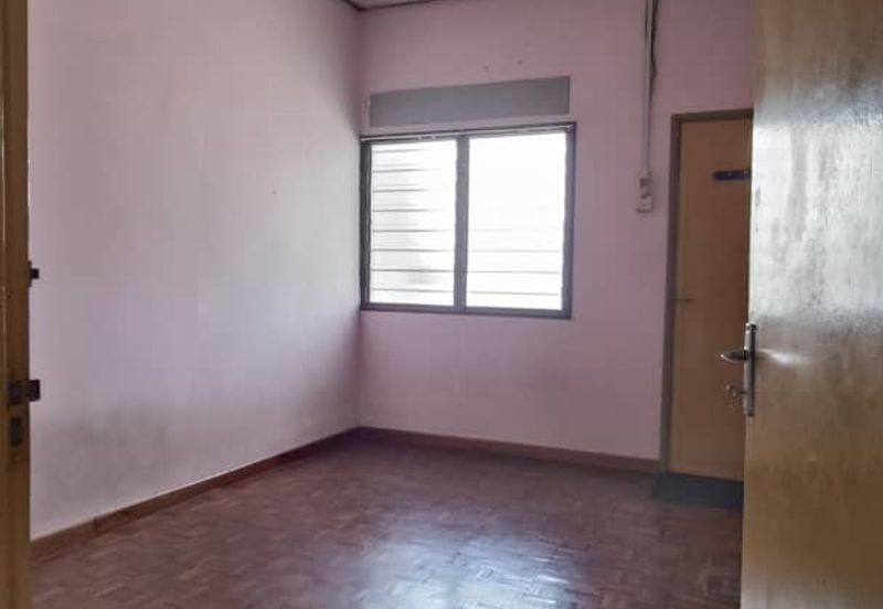 TAMAN SRI SIMEE(MIRINDY)