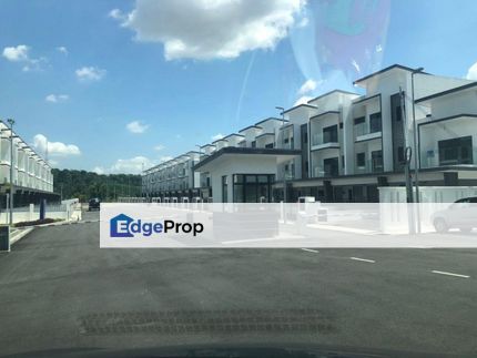 28 Residence, Taman Orkid, Salak Tinggi, Sepang, Selangor, Sepang