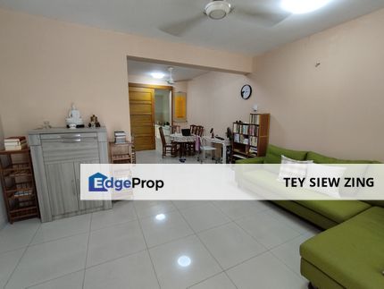 Lower Unit Townhouse at Park Villa Bukit Puchong, Selangor, Puchong