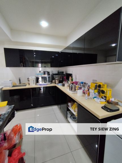 The Zest walking distance to LRT Station , Selangor, Bandar Kinrara Puchong