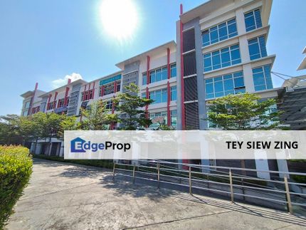 The Atmosphere 1st floor unit for sale , Selangor, Seri Kembangan