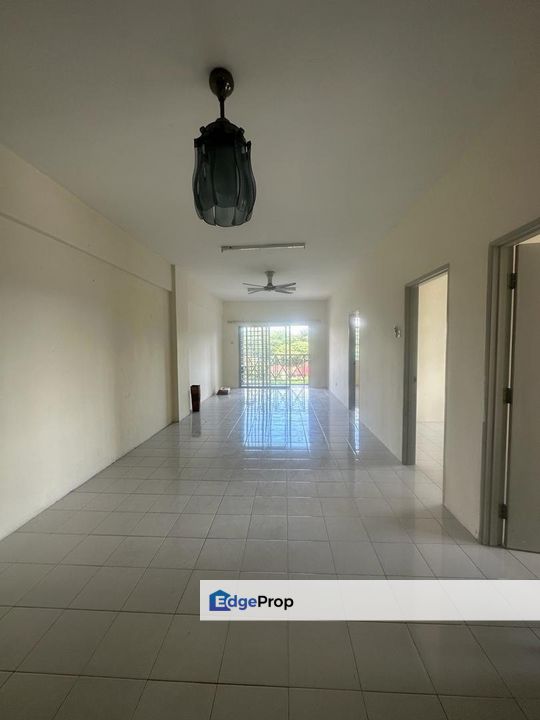 Pelangi Condominium Sungai Merab Kajang for Rental RM1,000 By MUHAMMAD
