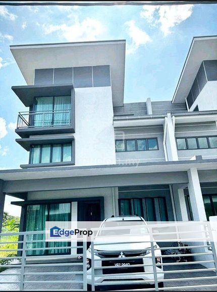 3 Storey Semi-D House Taman Sentosa Damai Bangi, Selangor, Bangi