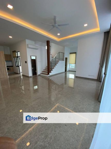 LAVILE RESIDENCE PENTHOUSE, TAMAN MALURI, CHERAS, Kuala Lumpur, Cheras