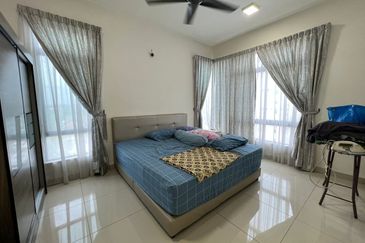 Seri Austin Luxury Apartment