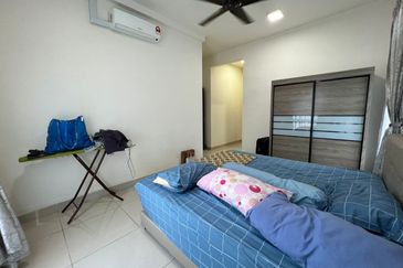 Seri Austin Luxury Apartment