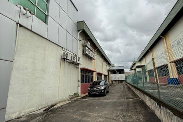 Nusa Cemerlang Industrial Park