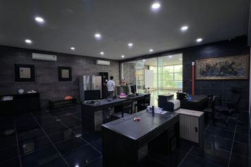 Nusa Cemerlang Industrial Park