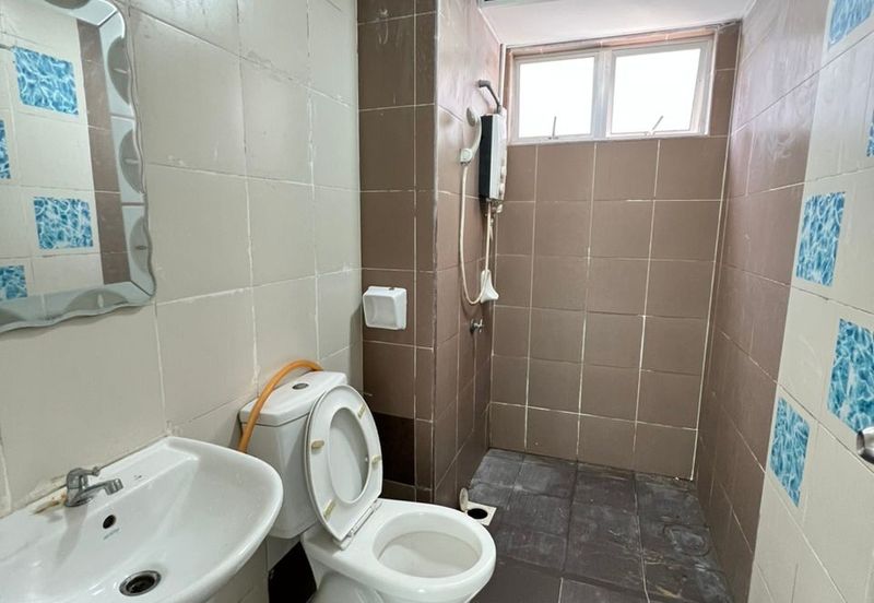 M'Tiara Apartment @ Larkin Idaman