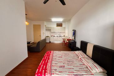 Dedaun Hijau (Greenfield Regency)