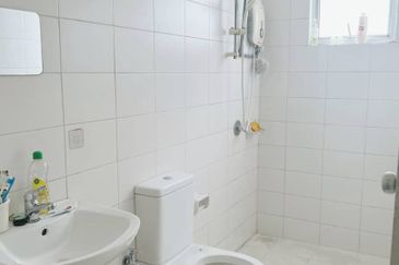 Dedaun Hijau (Greenfield Regency)