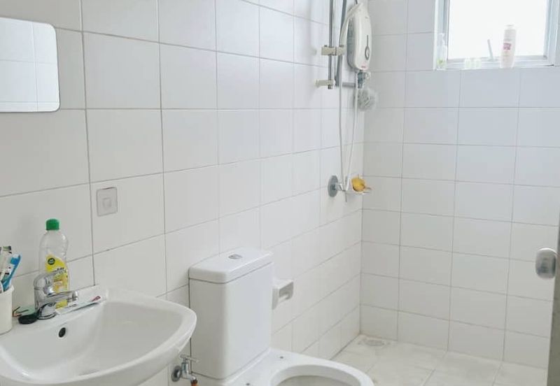 Dedaun Hijau (Greenfield Regency)