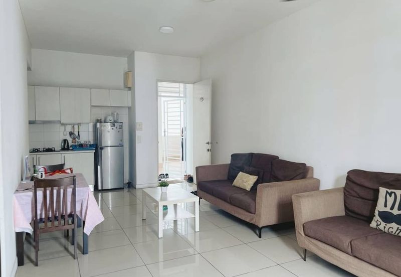 Dedaun Hijau (Greenfield Regency)