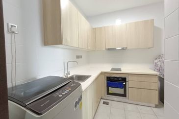 Paragon Suites @ CIQ