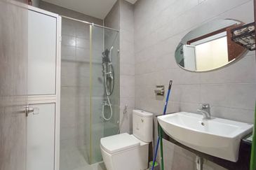 Paragon Suites @ CIQ