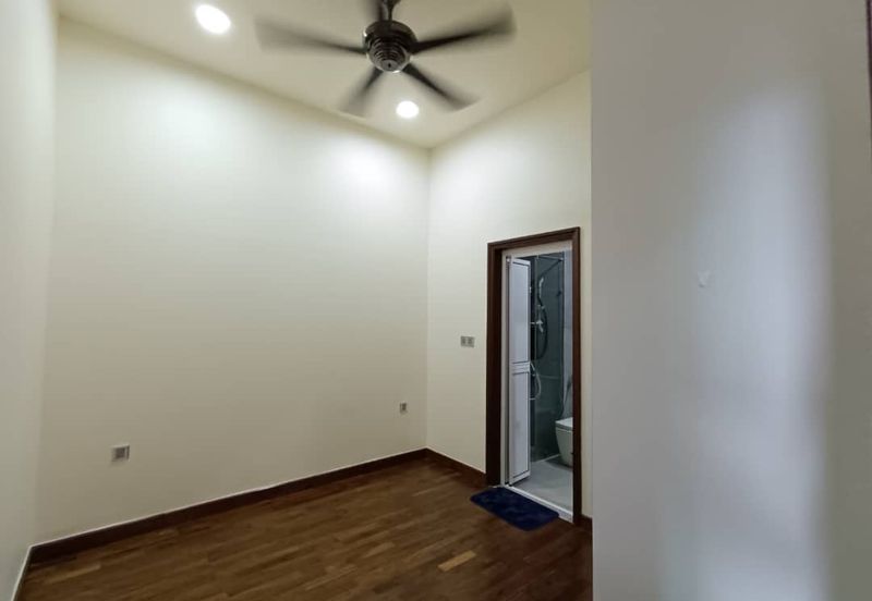 Paragon Suites @ CIQ