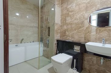 Paragon Suites @ CIQ