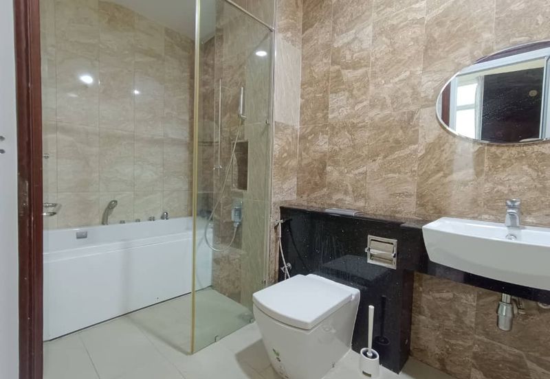 Paragon Suites @ CIQ