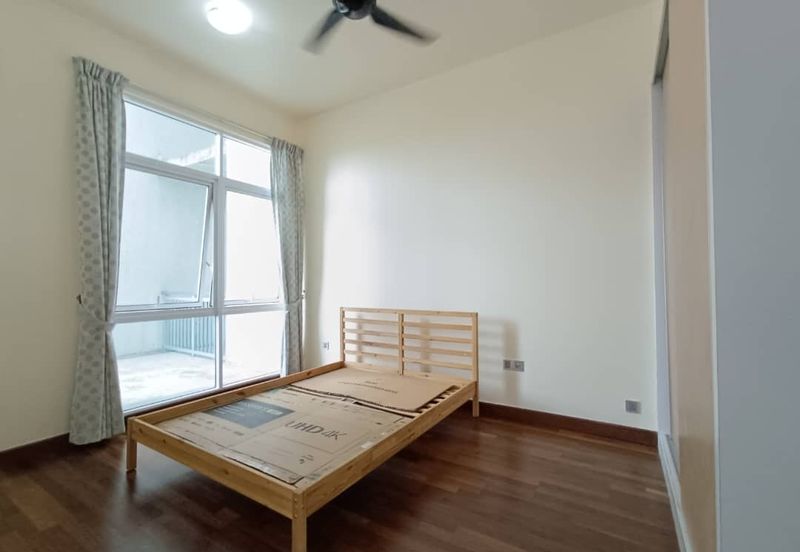 Paragon Suites @ CIQ