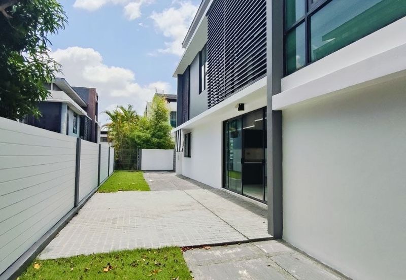 Noble Park @ East Ledang