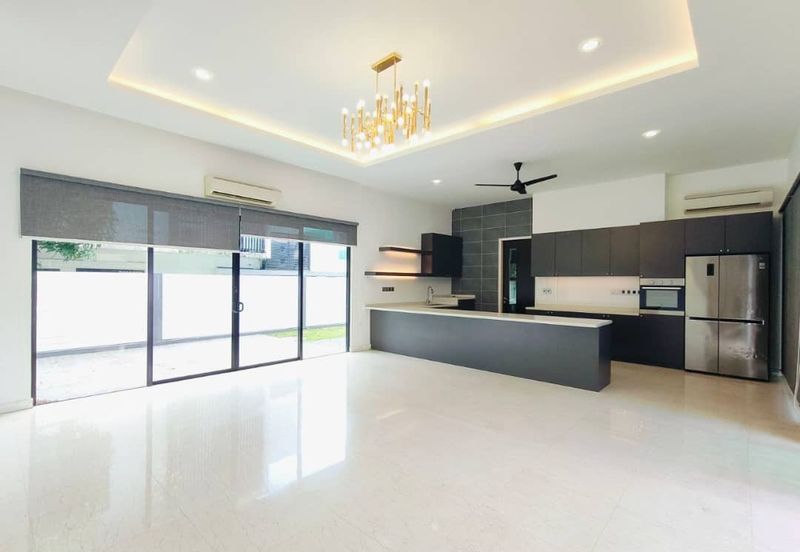 Noble Park @ East Ledang