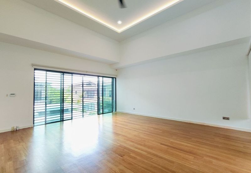 Noble Park @ East Ledang