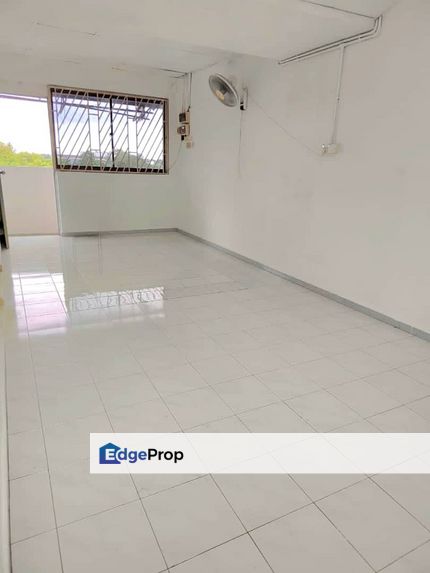 Taman Ungku Tun Aminah Johor Low Cost Flat For Sale , Johor, Johor Bahru