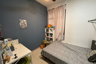 D'Summit Residences @ Kempas Utama