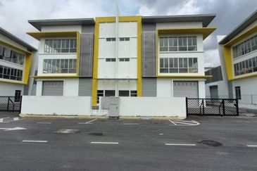 Cemerlang Industrial Park @ Saleng